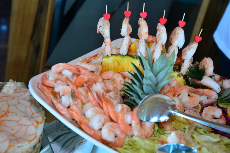 Sunday Lunch Buffet at Bay Lodge